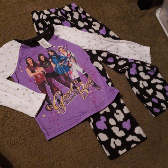 descendants pyjamas